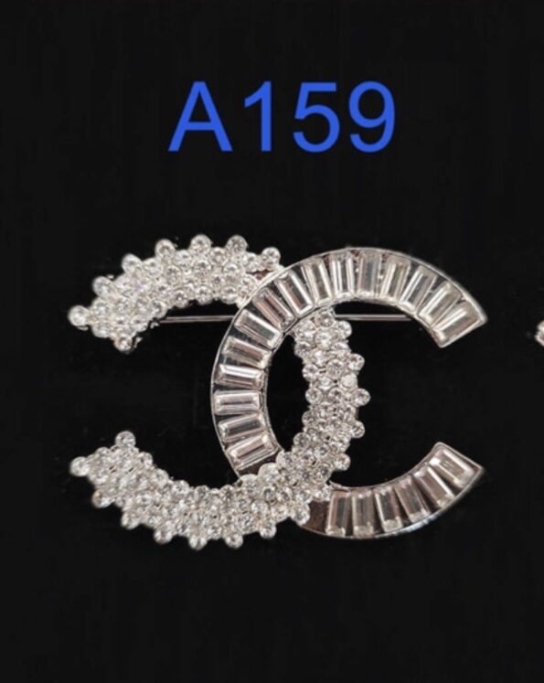 Half Brooches and pins for clothing