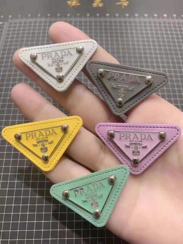 Small logo leather patch