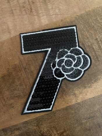 Number 7 sequin embroidery design